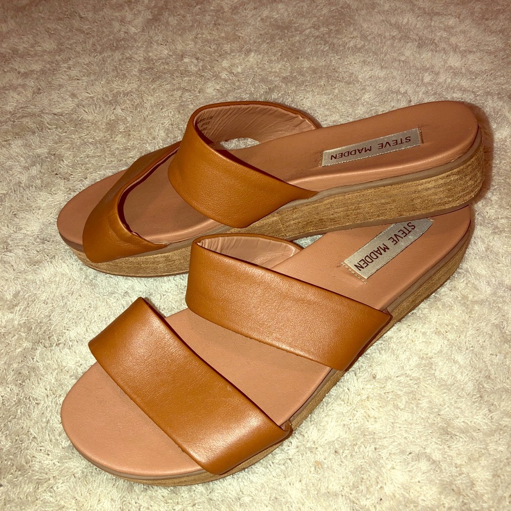 Steve Madden Sandals 🌼